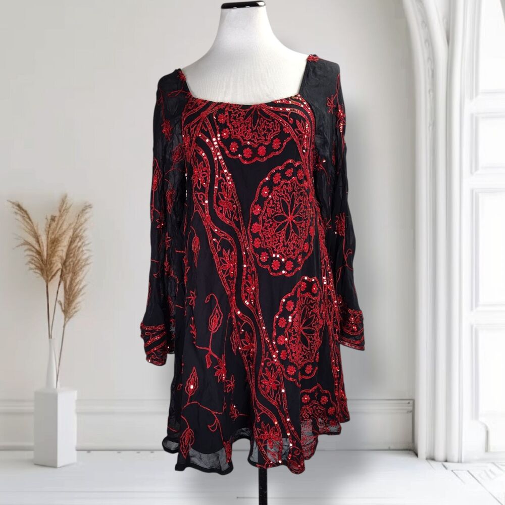 Free People My Beloved Sequin Georgette Dress Size 4 Mini Swing Keyhole Back